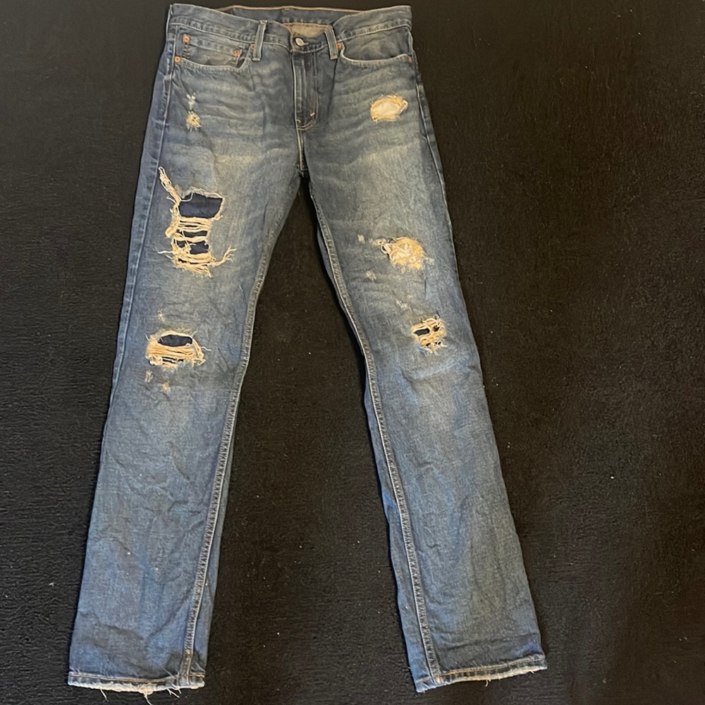 Levi’s pants